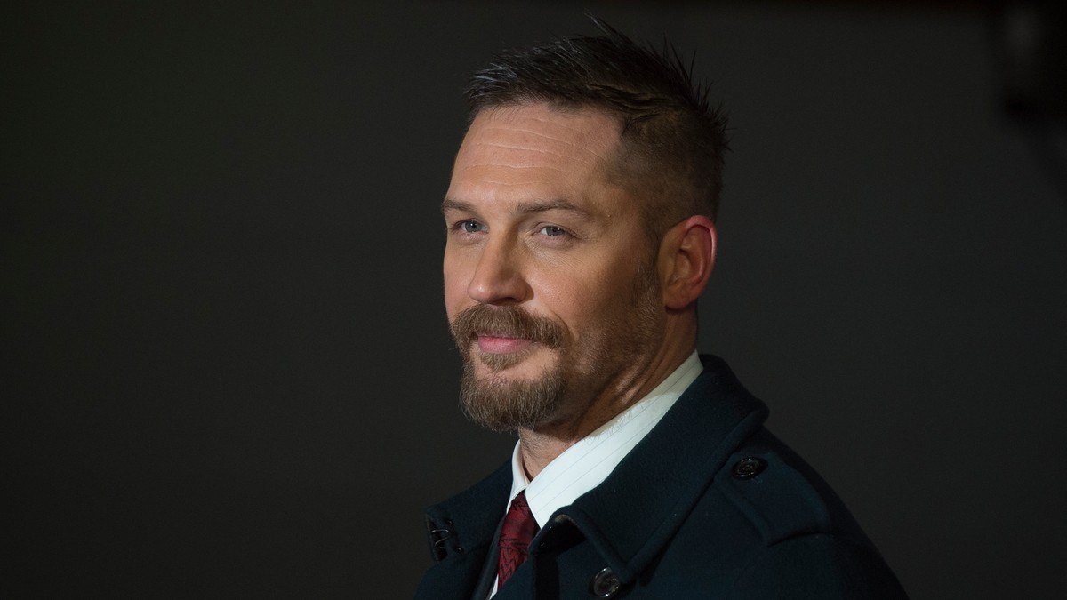 Tom Hardy a fost decorat de prințul Charles. Ce distincție a primit actorul