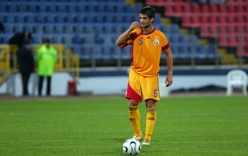 Chivu: ”Am semnat cu Steaua”. Cum s-a produs cea mai mare gafă managerială din istoria ”roș-albaștrilor”!