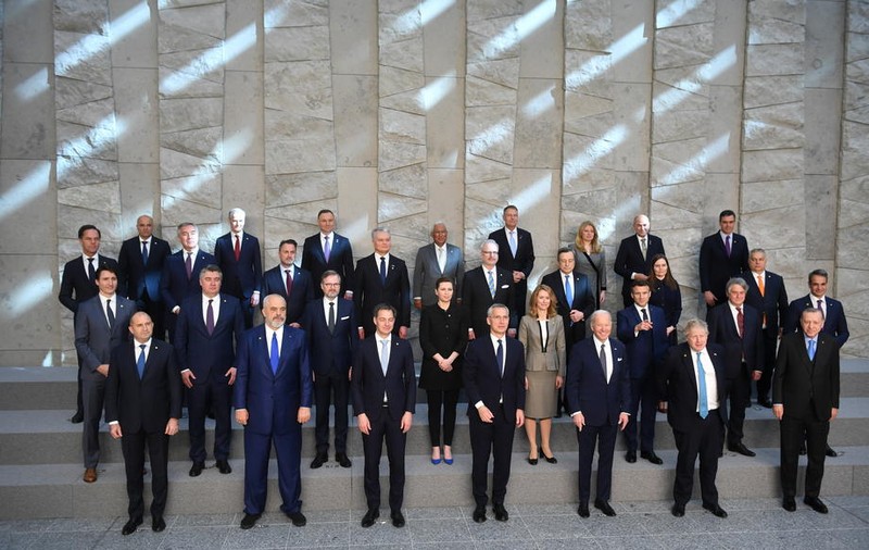 NATO înființează patru noi grupuri de luptă, unul în România. Ce decizii au mai luat liderii Alianței