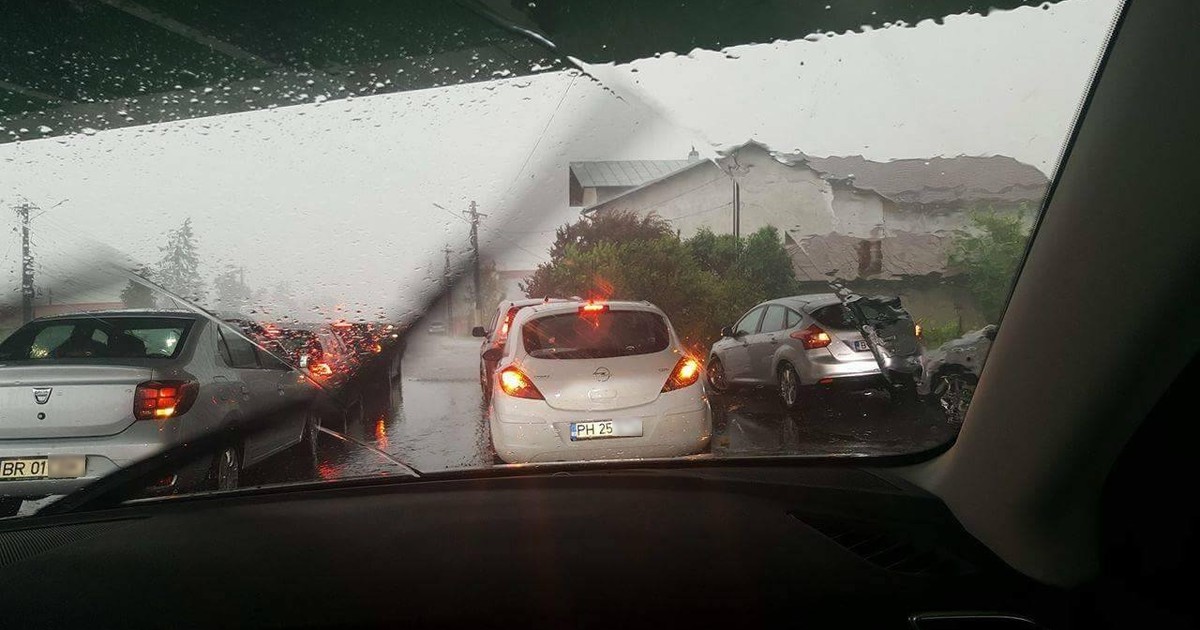 Cod galben de averse prelungit, pe 28 iulie, pentru șase județe
