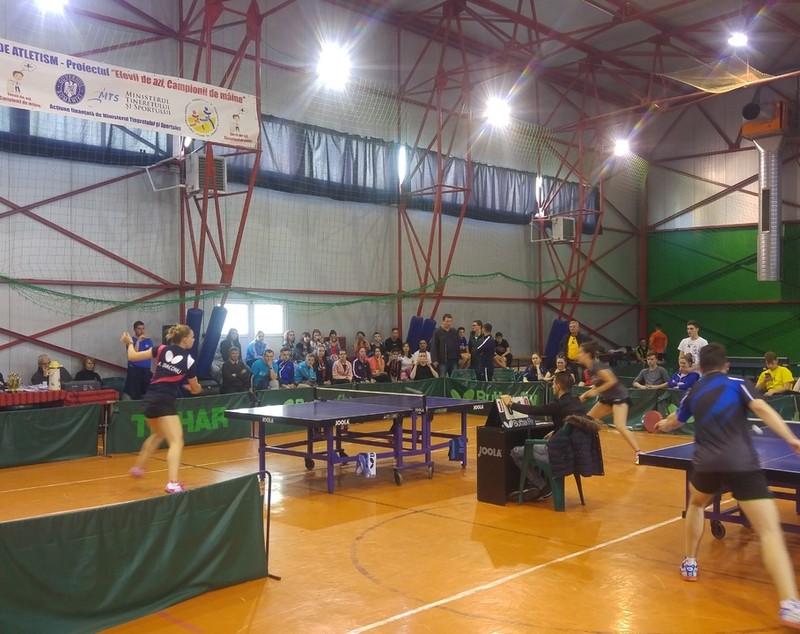 Juniori de perspectivă medaliați la Olimpiada Națională a Sportului Școlar la tenis de masă