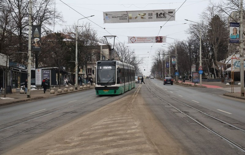 Un vatman din Iași s-a trezit cu salariul tăiat pentru că i s-a făcut rău în timpul serviciului