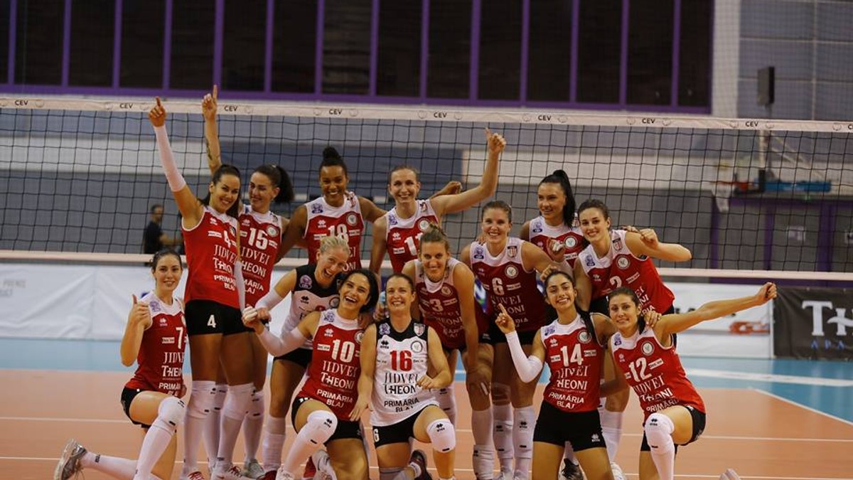 Volei Alba Blaj s-a calificat în turul al treilea preliminar al Ligii Campionilor la volei feminin