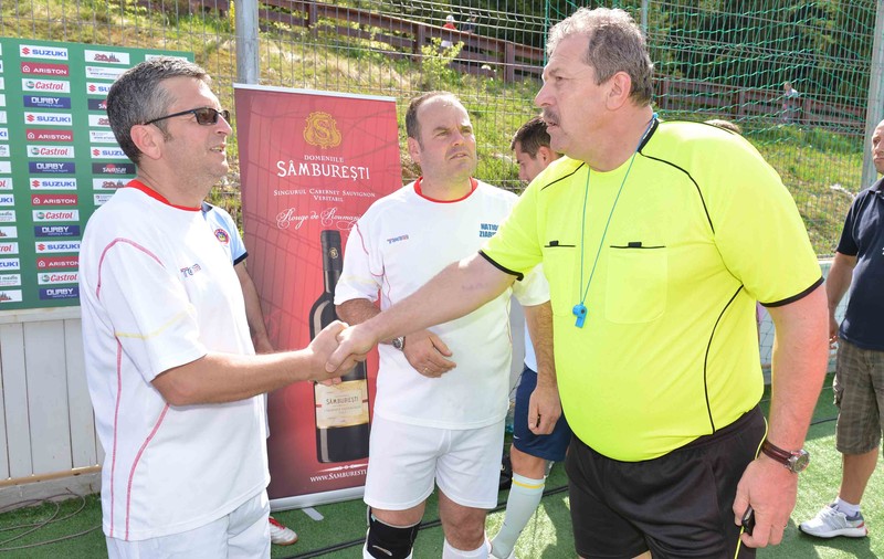 Presa a luat bronzul la turneul arbitrat de noul Duckadam, cel fără mustaţă