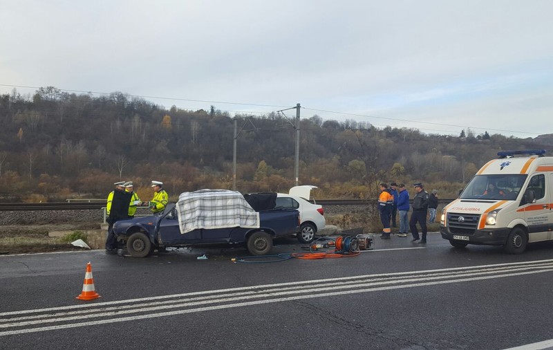 Accident pe DN1. Doi oameni au murit în apropiere de Nistorești