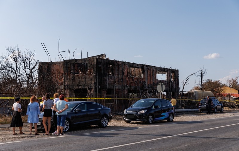 REPORTAJ. La o săptămână după exploziile de la Crevedia, copiii celor care au murit cer dreptate: „Mi-aș găsi alinarea dacă vinovații ar ajunge la închisoare. Nu banii fac dreptate, ci justiția”