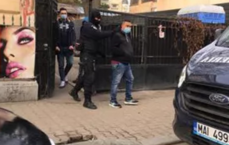 17 persoane din Iași au fost reţinute pentru trafic cu substanţe interzise. Drogurile, ascunse în pamperși și în lenjeria intimă