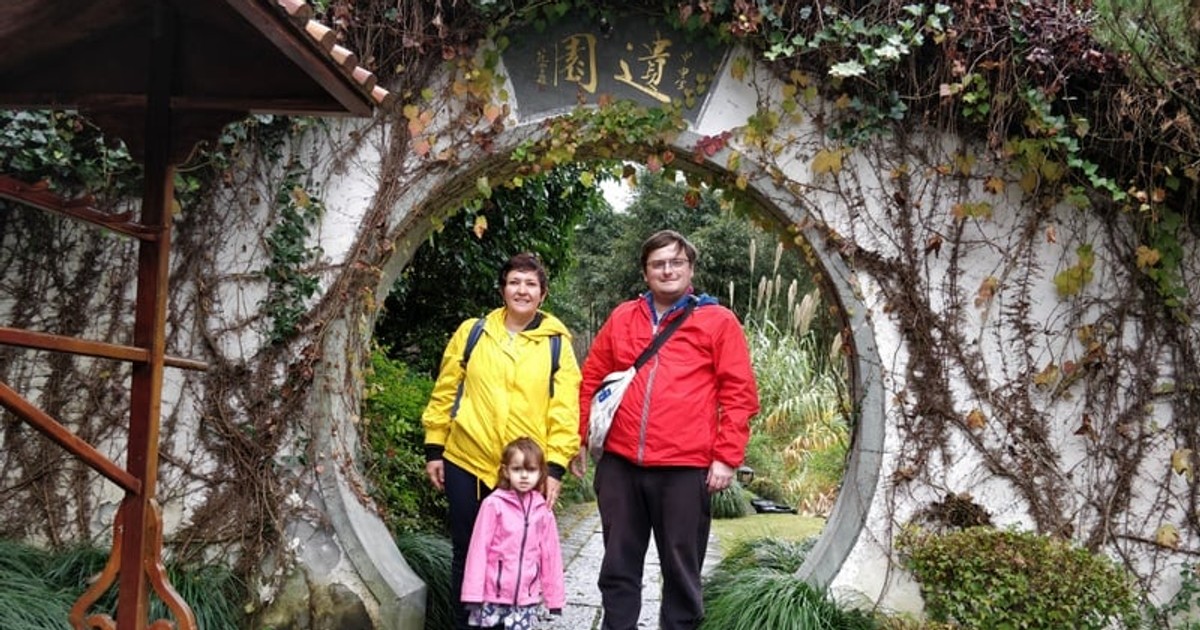 Alex, Iuliana și Nadia