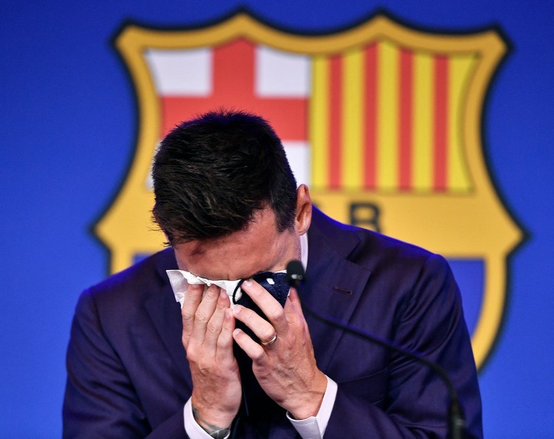 Lionel Messi, în lacrimi la despărțirea de FC Barcelona. „Nu sunt pregătit pentru asta”