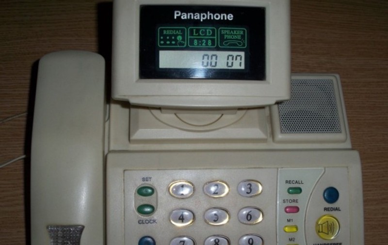 Tot mai mulţi români sunt ţepuiţi prin telefon! Vezi cum trebuie să te fereşti de escroci!