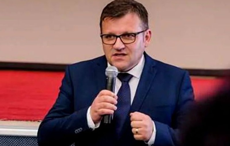 Ministrul Muncii, Marius Budăi, a rămas fără permis de conducere. Prins conducând cu 140 de kilometri la oră