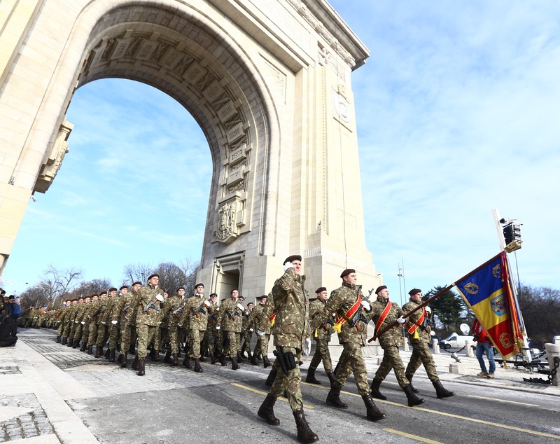 FOTO | Pregătiri la minus 6 grade Celsius pentru Parada Militară de 1 Decembrie