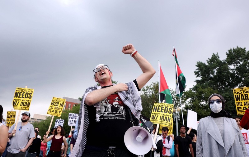 Război Israel-Iran, ziua a opta: Val de rachete iraniene asupra Israelului. Mai multe ținte lovite / Aviația israeliană a făcut ravagii în Iran