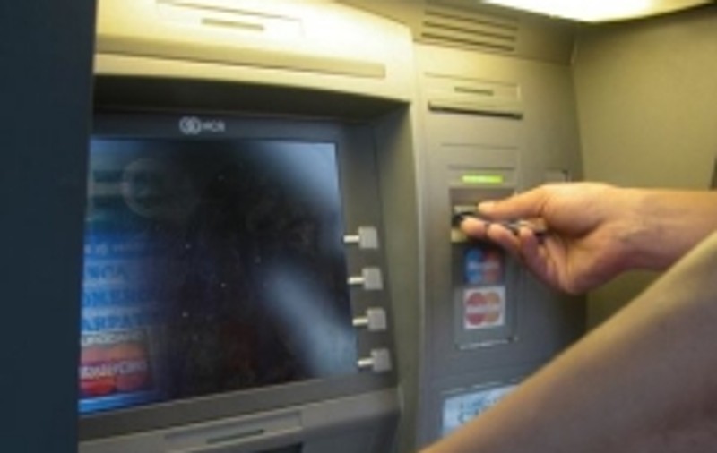 Patru români arestaţi în Florida pentru fraude bancare