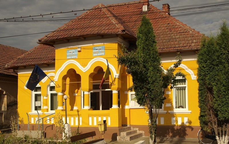 De unde mai fură românii bani: au spart sediul primăriei! Cu ce "pradă" s-au ales hoții