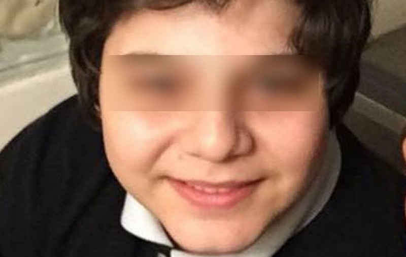 Un adolescent a fost înjunghiat mortal pe o stradă din Londra. Agresorii ar fi încercat să-i fure bicicleta