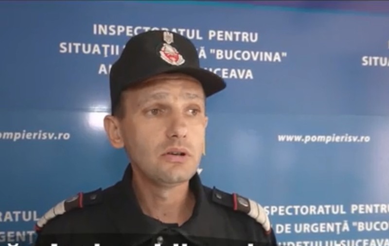 Primul pompier dotat cu cameră de filmat pe cască este din Suceava