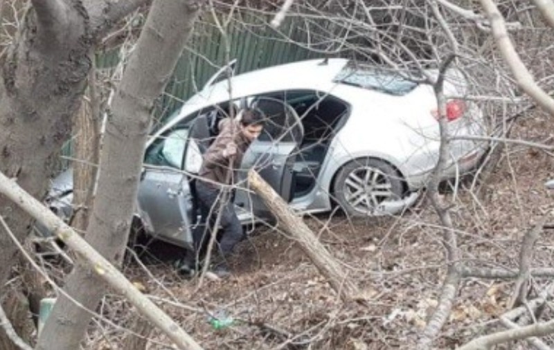 VIDEO | Accident mai puțin obișnuit la Constanța: o mașină a "zburat" de pe un pod