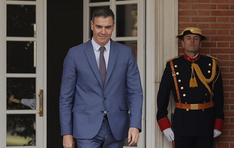 Plic cu explozibil trimis premierului Pedro Sanchez. Cinci scrisori-capcană trimise în Spania, patru în ultimele 24 de ore