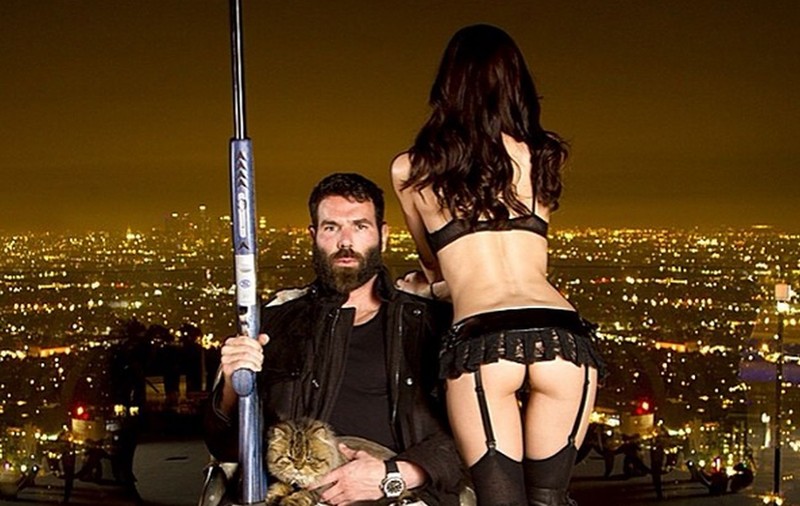 I SE SPUNE "INSTAGRAM PLAYBOY" şi are 840.000 de PRIETENI. Vezi ce ARE INDIVIDUL ĂSTA ATÂT DE SPECIAL! FOTO