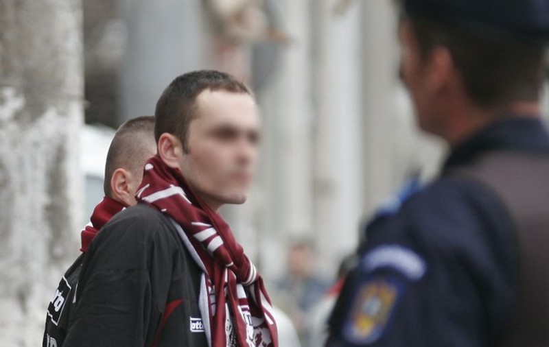 Suporter rapidist prins cu droguri