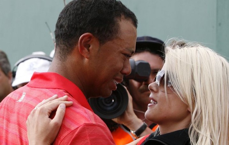 Tiger Woods: ”Renunţ la carieră pentru a fi un tată şi un soţ mai bun”