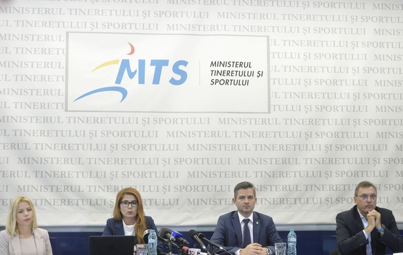 Angajații din Sport și Tineret, în grevă generală pe termen nelimitat. Toate revendicările: ”Plată egală pentru muncă egală. Nu dăm înapoi”