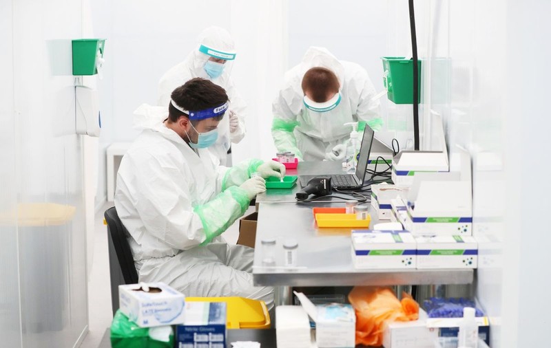 Tulpina britanică de COVID va deveni dominantă în Germania în scurt timp, anunță oficialii. Cu cât a crescut incidența în două săptămâni