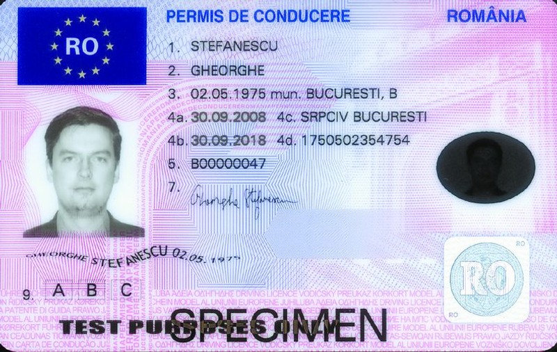 DIICOT a destructurat o grupare specializată în falsificarea de documente