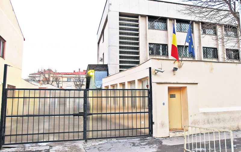 S-a cam golit «Beciul Domnesc»! În Arestul Poliției Capitalei au mai rămas acum doar câteva VIP-uri