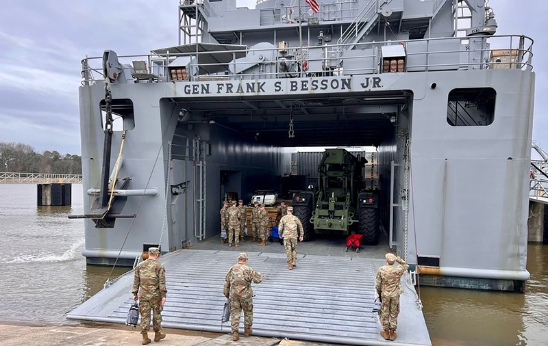 O navă militară americană se îndreaptă spre Gaza pentru a construi un port temporar pe unde vor fi aduse ajutoare umanitare