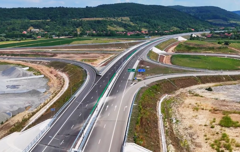 Circulația se deschide pe A3, tronsonul Zimbor-Poarta Sălajului, după 6 ani de așteptare. Cine e responsabil pentru întârziere