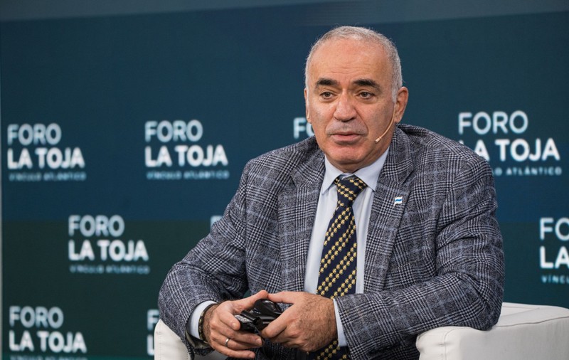 Garry Kasparov, fostul oligarh rus Hodorkovski și alți membri ai Comitetului Antirăzboi din Rusia, acuzați de FSB de „acaparare violentă a puterii” și terorism