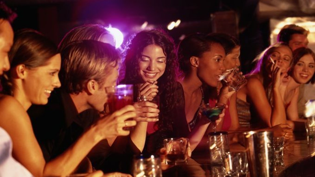 Consumul excesiv de alcool poate duce la demenţă