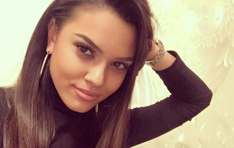 Carmen Minune şi-a uimit fanii! Vezi ce tatuaj şi-a făcut bruneta!