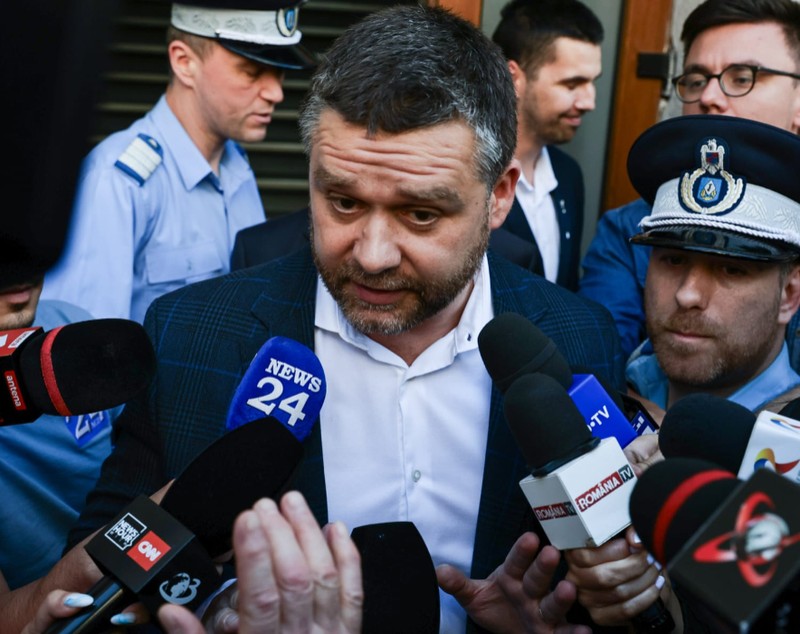 Ciprian Ciucu s-a prezentat la Secția 25 de Poliție, unde a semnat controlul judiciar, după ce a fost acuzat de DNA de luare de mită: „Știu că sunt nevinovat”