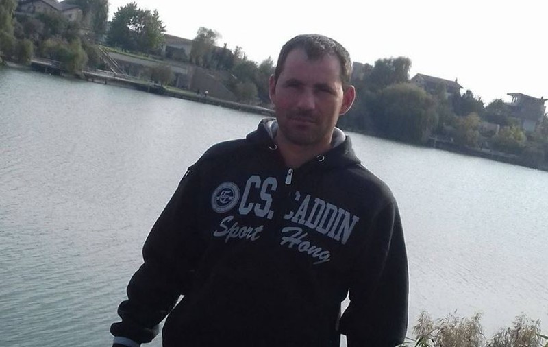 Tânăr ucis de un văr la petrecerea de Sfântul Ion, în Gorj. Bărbatul a încercat să-și apere fratele | FOTO