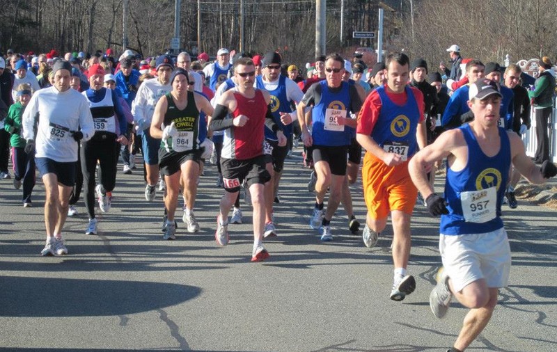 Aleargă o milă în centrul Capitalei, la Bucharest Urban Athletics