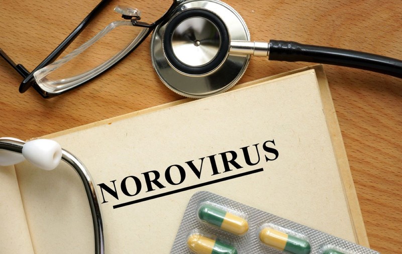 Ce este norovirusul. Cum se manifestă infecţia cu norovirus