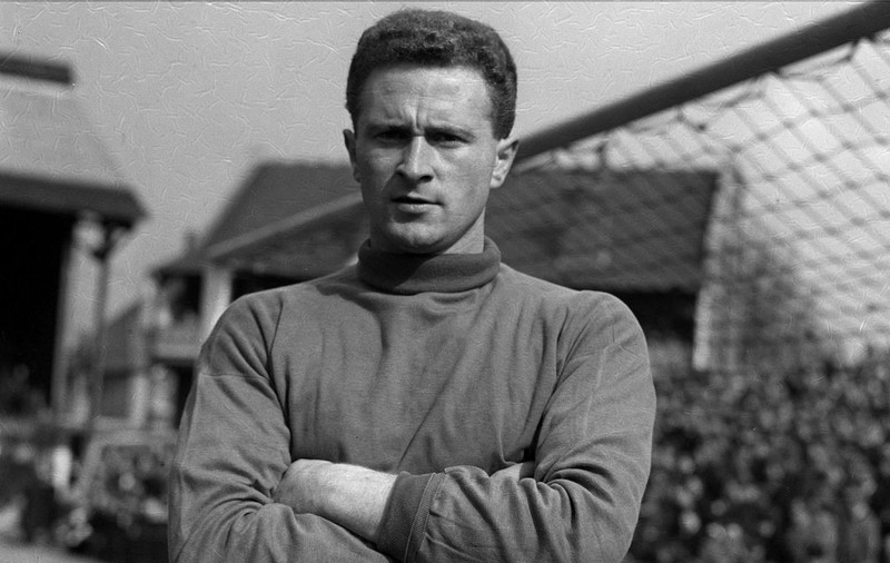 A murit Harry Gregg, fost portar la Manchester United şi salvator în tragedia aviatică de la Munchen din 1958