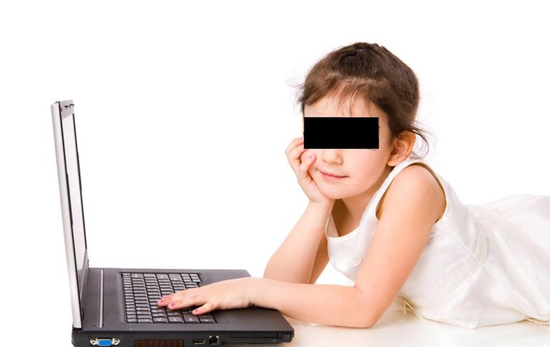 Violenţa pe internet duce la apatie şi mânie în cazul a 54% dintre copii  