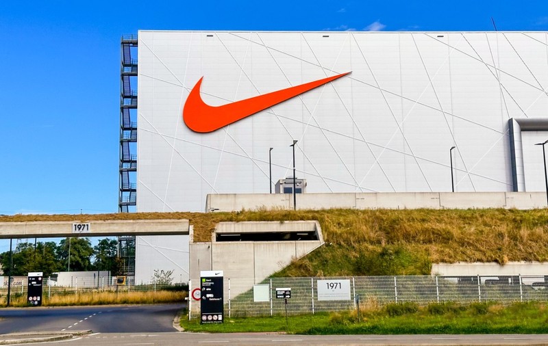 Nike, anchetată în România. Consiliul Concurenţei a declanşat o investigaţie pentru posibile înţelegeri anticoncurenţiale