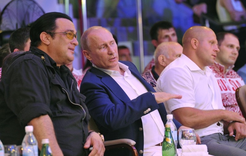 Actorul Steven Seagal, interviu în presa de stat de la Moscova: „Nu voi renunța niciodată la cetățenia rusă”