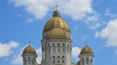 cruce-catedrala-nationala-8-aprilie-2025