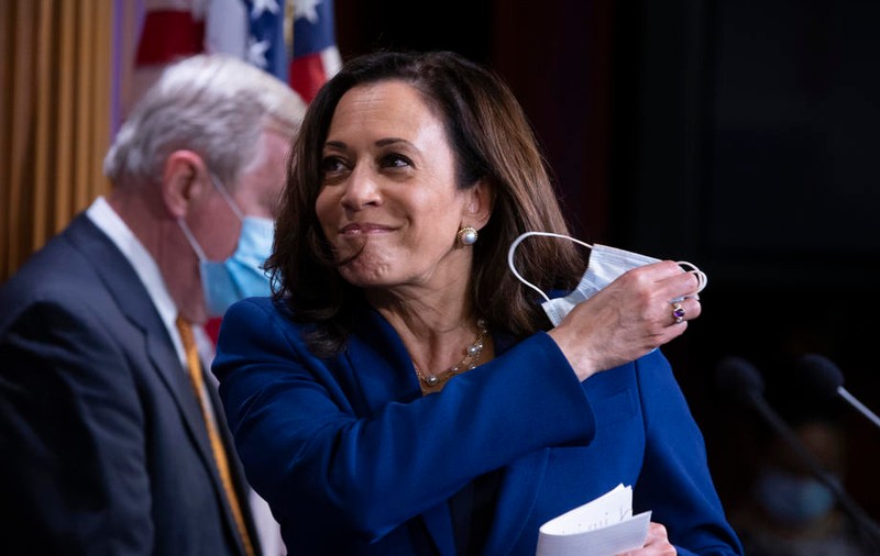 Kamala Harris, alegerea lui Joe Biden pentru vicepreședinte. Este prima femeie afro-americană propusă pentru această funcție
