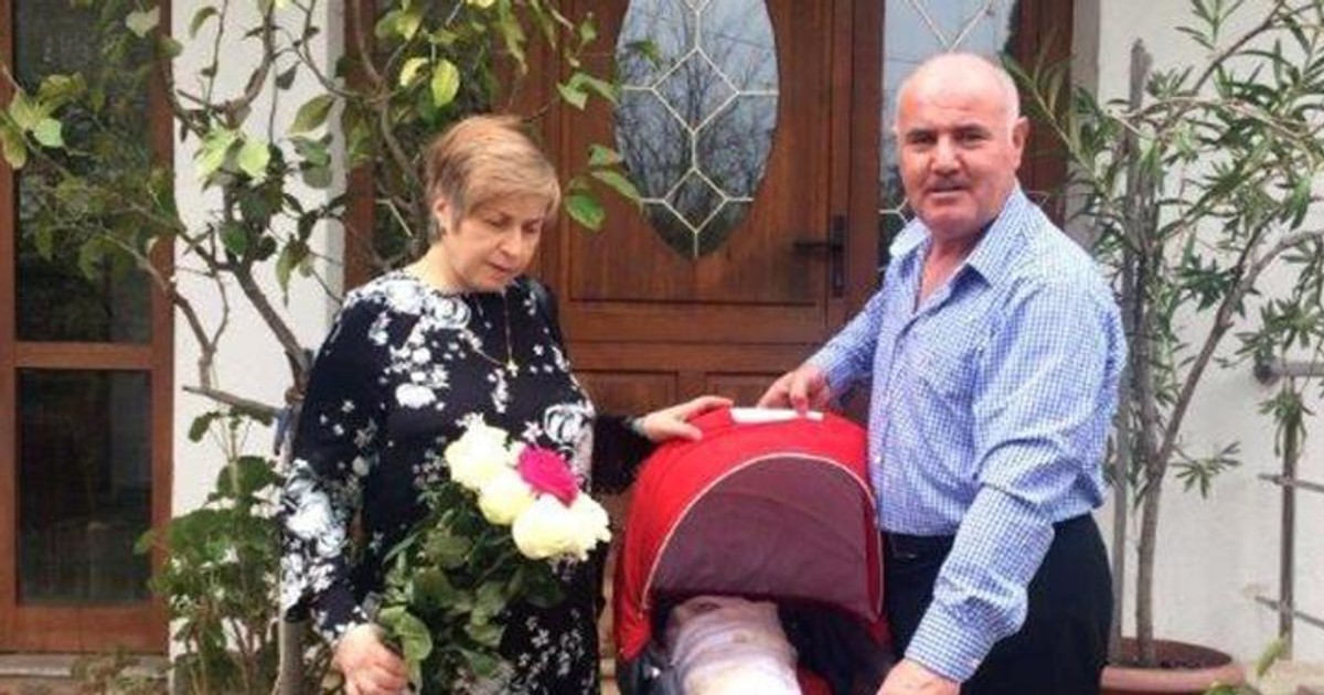 Mama lui Andrei Bucă, tânărul mort în Colectiv, a născut la 52 de ani. Minune de Paște, în familia greu încercată de soartă