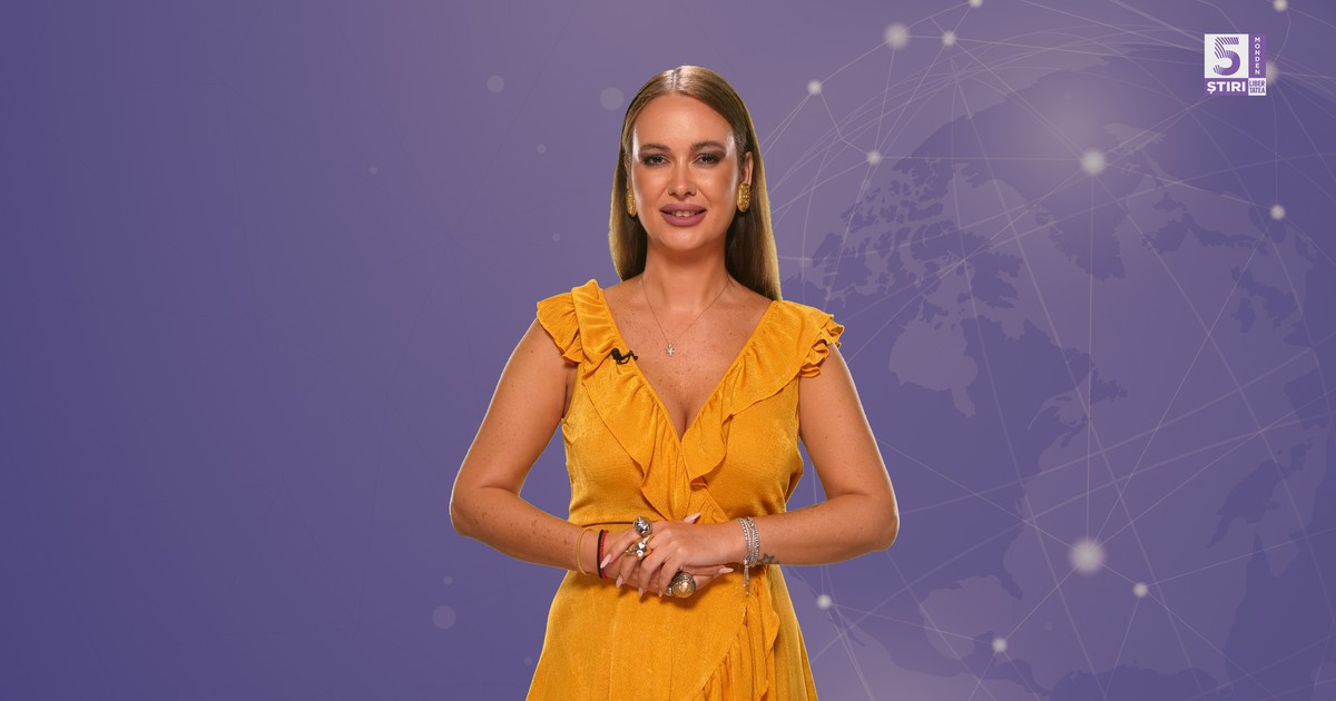 Denisa Macovei in rochie galbena fara maneci