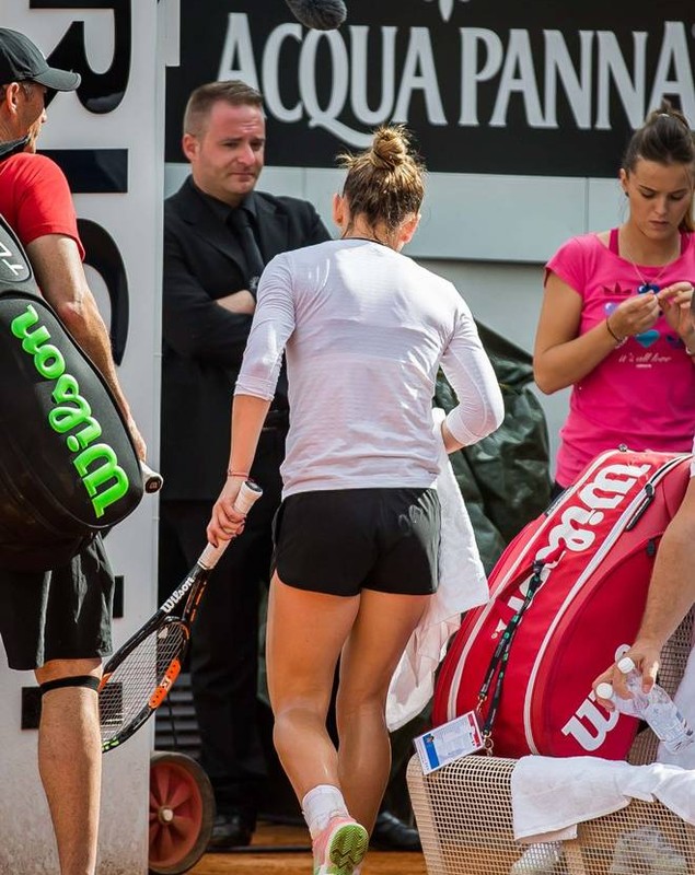 După amenințările cu moartea, Halep are bodyguard și nu mai dă autografe!