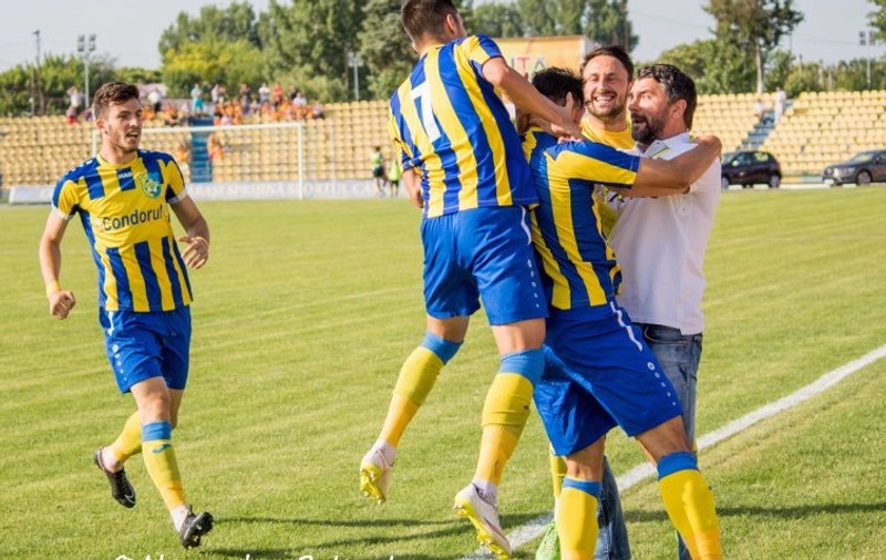 Liga a 2-a, baraj de promovare: Dunărea Călărași - UTA Arad 3–1. Dunărea a învins UTA, într-un derby istoric! GALERIE FOTO