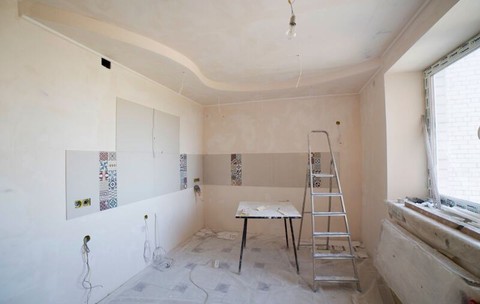 Renovarea unui apartament cu două camere costă până la 3.500 RON/mp. Ce schimbă TVA-ul și manopera